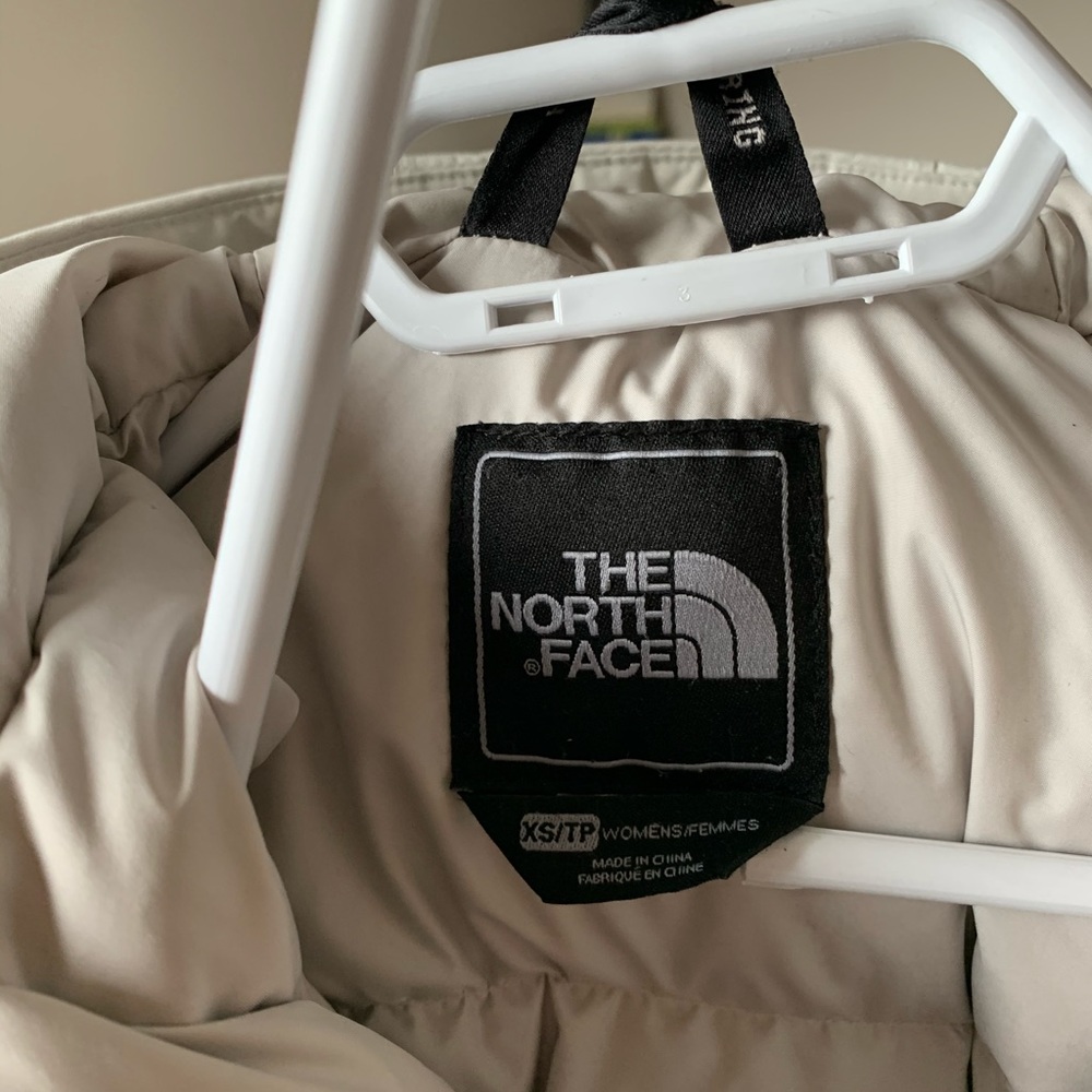 North face down parka - Picture 2 of 5